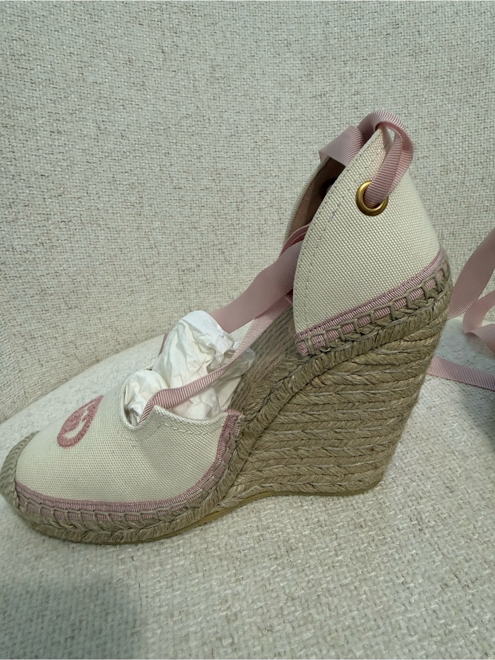 Gucci Women's Pink and White Espadrille Wedge - Picture 11 of 12